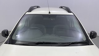 Used 2016 Renault Duster [2012-2015] 85 PS RxL Diesel Manual exterior FRONT WINDSHIELD VIEW