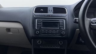 Used 2013 Volkswagen Polo [2010-2014] Highline1.2L (P) Petrol Manual interior MUSIC SYSTEM & AC CONTROL VIEW