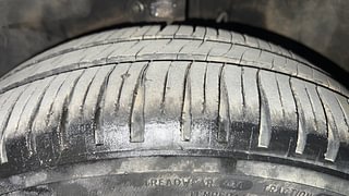 Used 2014 Honda Brio [2011-2016] VX AT Petrol Automatic tyres LEFT FRONT TYRE TREAD VIEW