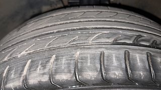 Used 2013 Volkswagen Polo [2010-2014] Highline1.2L (P) Petrol Manual tyres LEFT FRONT TYRE TREAD VIEW