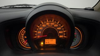 Used 2014 Honda Brio [2011-2016] VX AT Petrol Automatic interior CLUSTERMETER VIEW