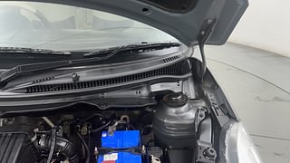 Used 2014 Maruti Suzuki Swift Dzire VXI Petrol Manual engine ENGINE LEFT SIDE HINGE & APRON VIEW