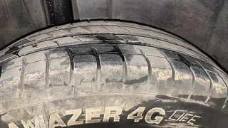 Used 2013 Maruti Suzuki Ertiga [2012-2015] ZDi Diesel Manual tyres RIGHT REAR TYRE TREAD VIEW