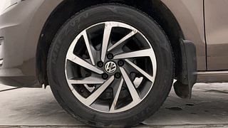 Used 2018 volkswagen Vento 1.2L Highline Petrol AT Petrol Automatic tyres LEFT FRONT TYRE RIM VIEW