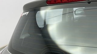Used 2017 Maruti Suzuki Swift [2011-2017] ZXi Petrol Manual top_features Rear defogger