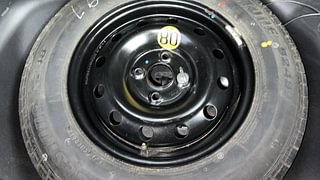 Used 2017 Maruti Suzuki Swift [2011-2017] ZXi Petrol Manual tyres SPARE TYRE VIEW