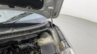 Used 2016 Maruti Suzuki Baleno [2015-2019] Alpha Petrol Petrol Manual engine ENGINE LEFT SIDE HINGE & APRON VIEW