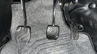 Used 2019 Renault Triber RXT Petrol Manual interior PEDALS VIEW