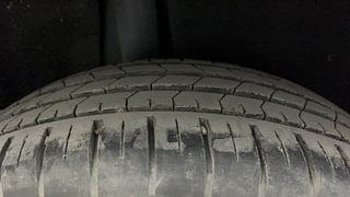 Used 2018 Maruti Suzuki Baleno [2015-2019] Zeta AT Petrol Petrol Automatic tyres RIGHT REAR TYRE TREAD VIEW