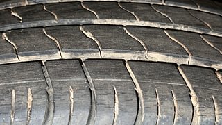 Used 2021 maruti-suzuki S-Presso VXI Plus Petrol Manual tyres RIGHT REAR TYRE TREAD VIEW