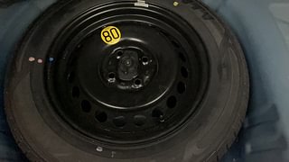 Used 2018 Maruti Suzuki Baleno [2015-2019] Zeta AT Petrol Petrol Automatic tyres SPARE TYRE VIEW