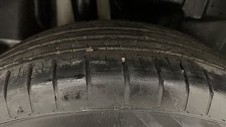 Used 2019 Maruti Suzuki Swift [2017-2020] ZDi Diesel Manual tyres RIGHT REAR TYRE TREAD VIEW