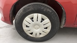Used 2014 Maruti Suzuki Alto 800 Vxi Petrol Manual tyres LEFT FRONT TYRE RIM VIEW
