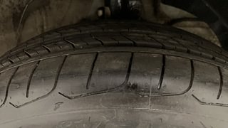 Used 2019 Maruti Suzuki Swift [2017-2020] ZDi Diesel Manual tyres RIGHT FRONT TYRE TREAD VIEW