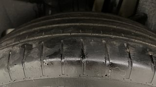 Used 2019 Maruti Suzuki Swift [2017-2020] ZDi Diesel Manual tyres LEFT REAR TYRE TREAD VIEW