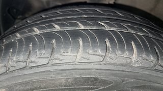 Used 2015 Hyundai Grand i10 [2013-2017] Sportz 1.2 Kappa VTVT Petrol Manual tyres LEFT FRONT TYRE TREAD VIEW