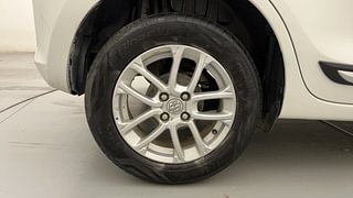 Used 2019 Maruti Suzuki Swift [2017-2020] ZDi Diesel Manual tyres RIGHT REAR TYRE RIM VIEW