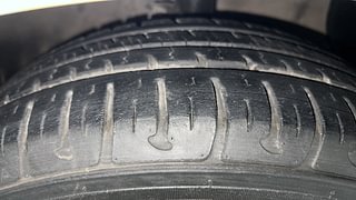 Used 2015 Hyundai Grand i10 [2013-2017] Sportz 1.2 Kappa VTVT Petrol Manual tyres RIGHT FRONT TYRE TREAD VIEW