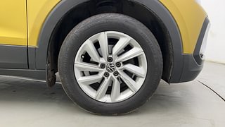 Used 2022 Volkswagen Taigun Highline 1.0 TSI AT Petrol Automatic tyres RIGHT FRONT TYRE RIM VIEW