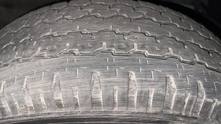 Used 2017 Tata Safari Storme [2015-2019] 2.2 EX 4X2 Diesel Manual tyres LEFT FRONT TYRE TREAD VIEW