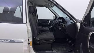 Used 2017 Tata Safari Storme [2015-2019] 2.2 EX 4X2 Diesel Manual interior RIGHT SIDE FRONT DOOR CABIN VIEW