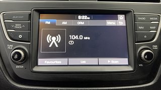 Used 2018 Hyundai Elite i20 [2018-2020] Asta 1.2 Dual Tone Petrol Manual top_features Integrated (in-dash) music system
