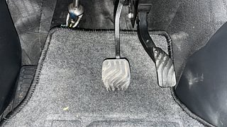 Used 2023 Nissan Magnite XV Premium Turbo CVT Petrol Automatic interior GEAR  KNOB VIEW