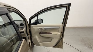 Used 2016 Maruti Suzuki Ertiga [2015-2018] VXI AT Petrol Automatic interior RIGHT FRONT DOOR OPEN VIEW