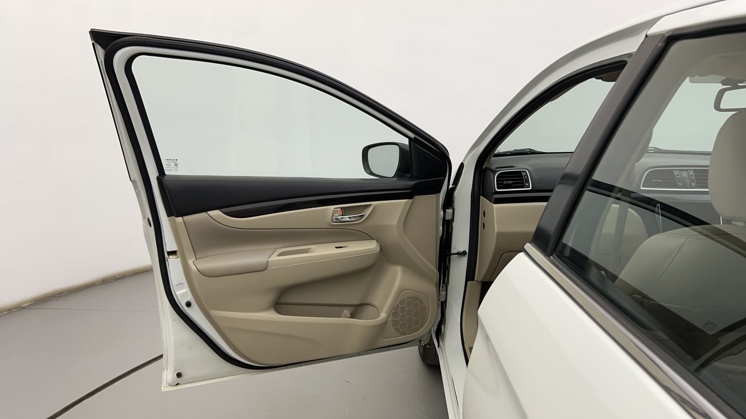 New Maruti Suzuki Ciaz interior LEFT FRONT DOOR OPEN VIEW