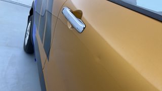 Used 2022 Renault Triber RXT Petrol Manual dents MINOR DENT