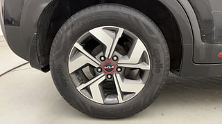 Used 2022 Kia Sonet GTX Plus 1.0 iMT Petrol Manual tyres RIGHT REAR TYRE RIM VIEW