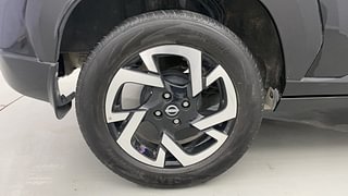 Used 2023 Nissan Magnite XV Premium Turbo CVT Petrol Automatic tyres RIGHT REAR TYRE RIM VIEW