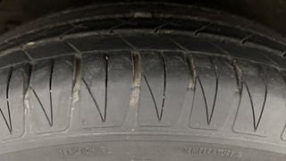 Used 2022 Kia Sonet GTX Plus 1.0 iMT Petrol Manual tyres RIGHT REAR TYRE TREAD VIEW