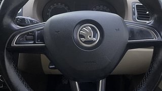 Used 2015 Skoda Rapid [2011-2016] Elegance Plus Diesel MT Diesel Manual top_features Steering mounted controls