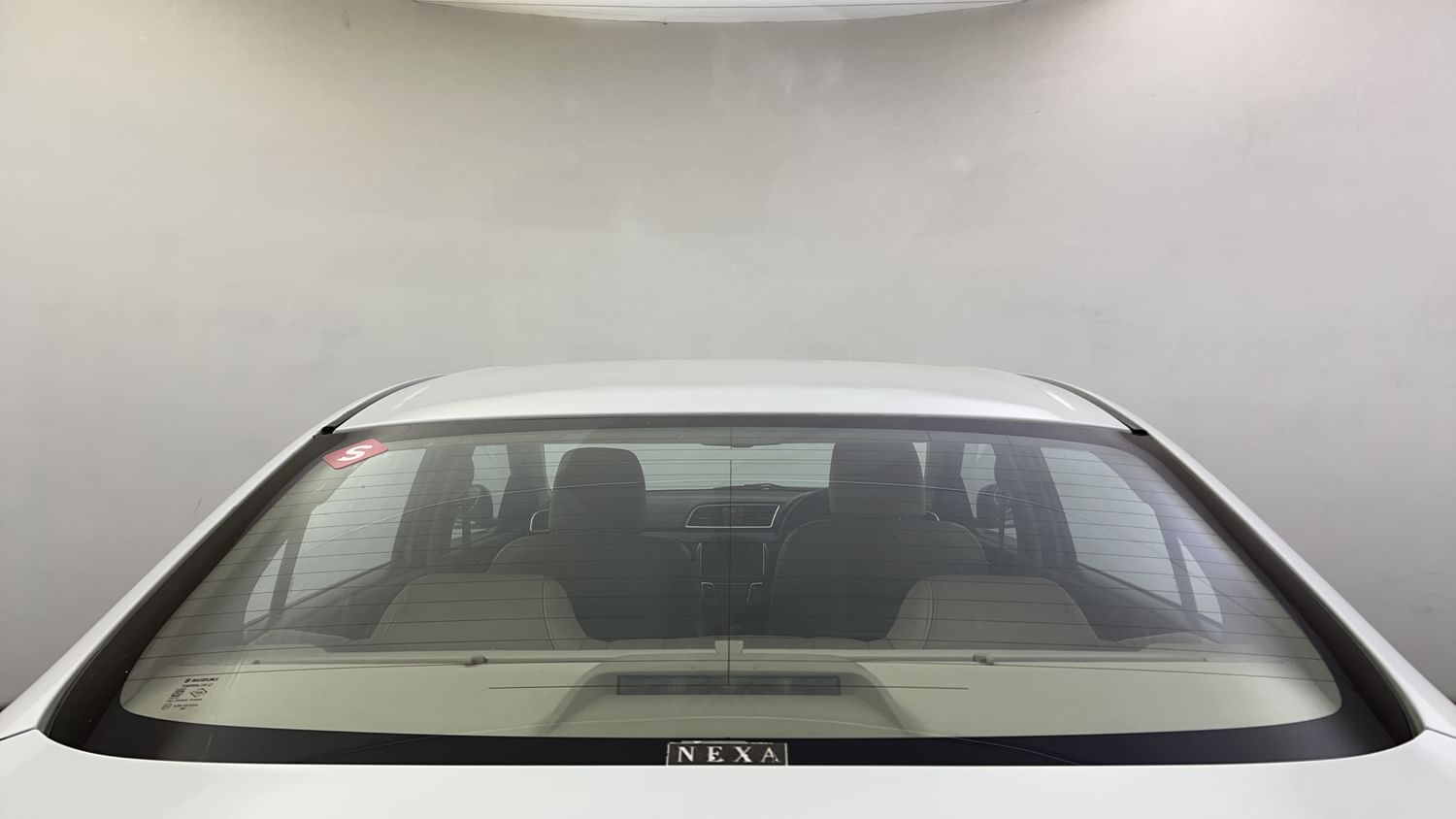 New Maruti Suzuki Ciaz exterior BACK WINDSHIELD VIEW