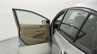 Used 2011 Honda City [2011-2014] 1.5 V MT Petrol Manual interior LEFT FRONT DOOR OPEN VIEW