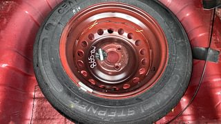 Used 2023 Renault Kwid 1.0 RXT SCE Petrol Manual tyres SPARE TYRE VIEW
