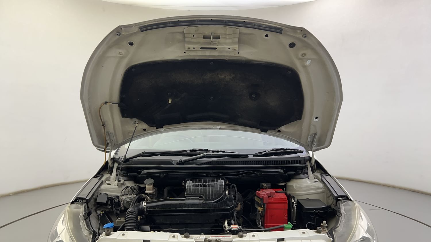 New Maruti Suzuki Ciaz engine ENGINE & BONNET OPEN FRONT VIEW