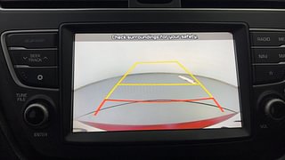 Used 2018 Hyundai Elite i20 [2018-2020] Asta 1.2 Dual Tone Petrol Manual top_features Rear camera