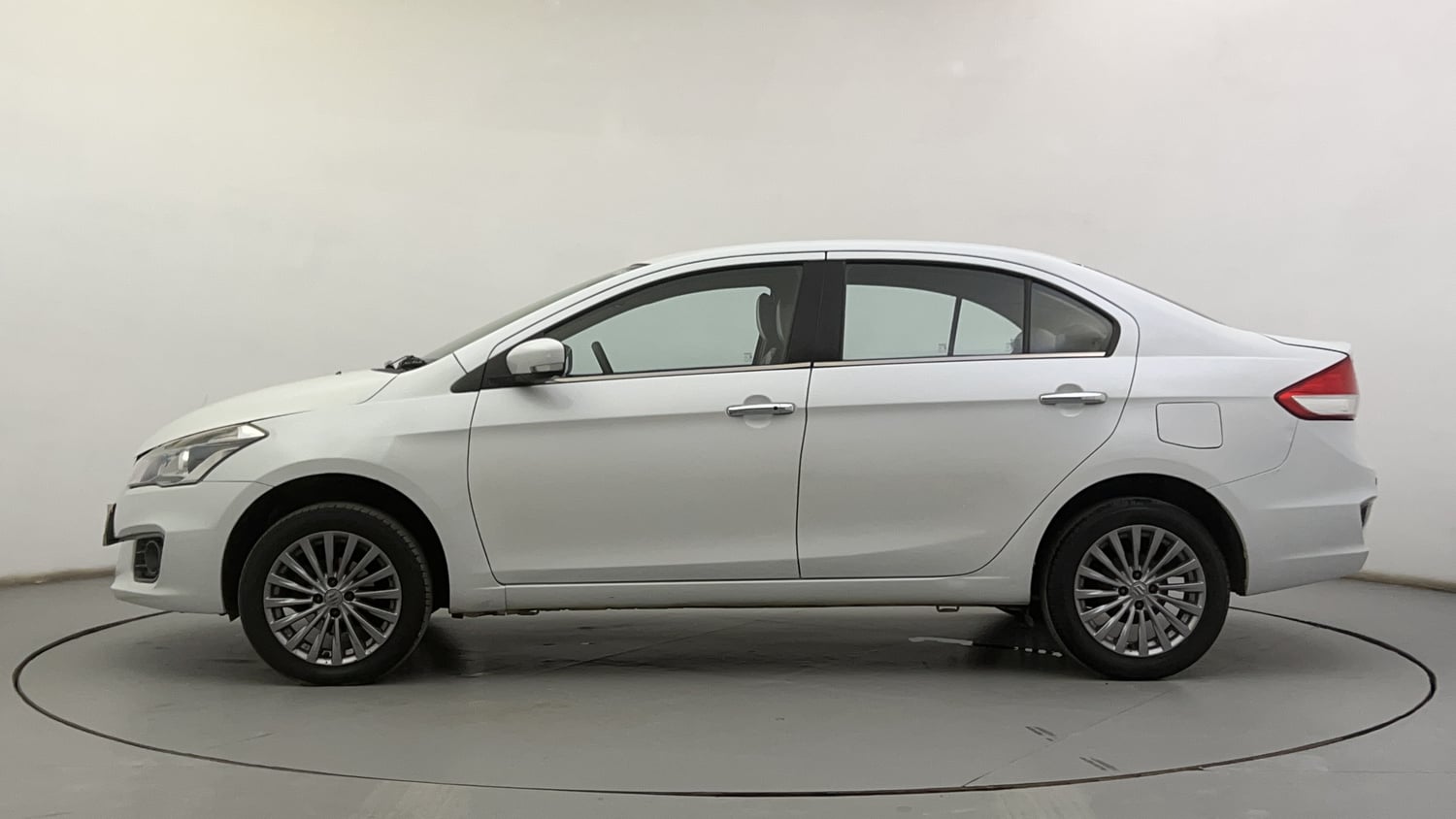 New Maruti Suzuki Ciaz exterior LEFT SIDE VIEW