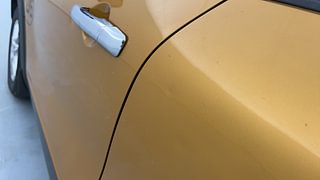 Used 2022 Renault Triber RXT Petrol Manual dents MINOR DENT