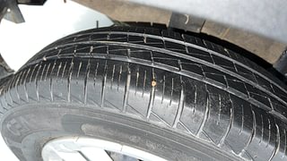 Used 2022 Renault Triber RXT Petrol Manual tyres RIGHT REAR TYRE TREAD VIEW