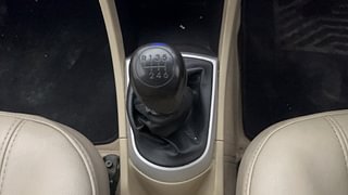 Used 2014 Hyundai Verna [2011-2015] Fluidic 1.6 CRDi SX Diesel Manual interior GEAR  KNOB VIEW