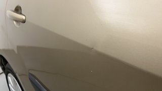 Used 2016 Maruti Suzuki Ertiga [2015-2018] VXI AT Petrol Automatic dents MINOR DENT
