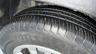 Used 2022 Renault Triber RXT Petrol Manual tyres LEFT FRONT TYRE TREAD VIEW