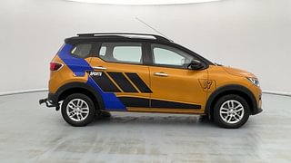 Used 2022 Renault Triber RXT Petrol Manual exterior RIGHT SIDE VIEW
