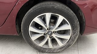 Used 2014 Hyundai Verna [2011-2015] Fluidic 1.6 CRDi SX Diesel Manual tyres LEFT REAR TYRE RIM VIEW