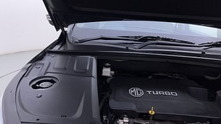 Used 2022 mg-motors Hector 2.0 Sharp Diesel Turbo Diesel Manual engine ENGINE RIGHT SIDE HINGE & APRON VIEW