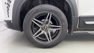 Used 2022 Renault Kiger RXT Turbo CVT Petrol Automatic tyres LEFT FRONT TYRE RIM VIEW