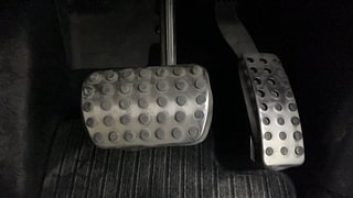 Used 2015 Mercedes-Benz GLA [2014-2017] 200 CDI Sport Diesel Automatic interior PEDALS VIEW
